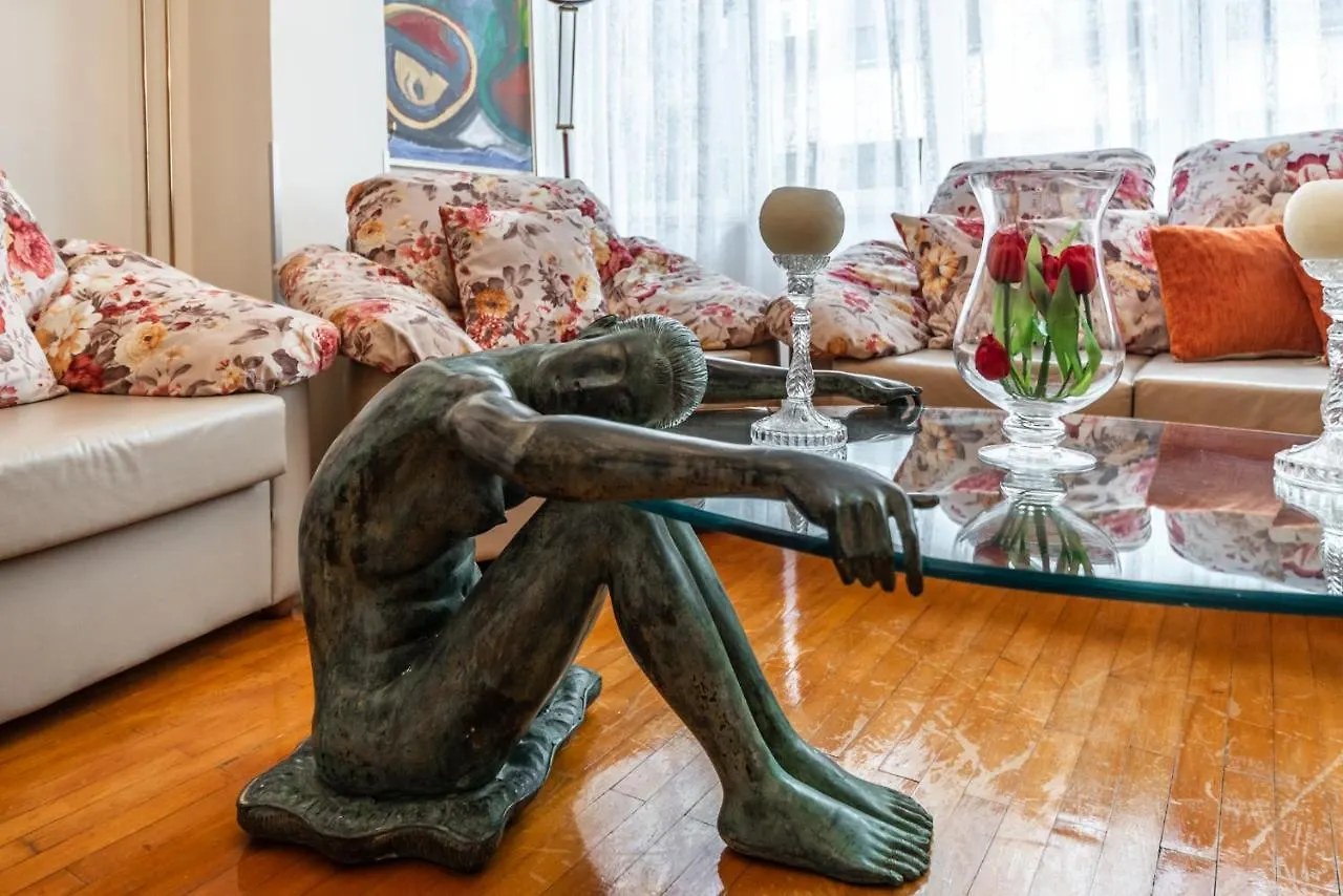 Vintage And Warm 2Br Apartament In Tirana 0*,  Albania